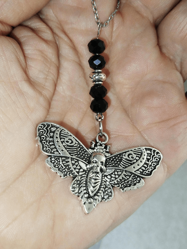 Papillon tête de mort 