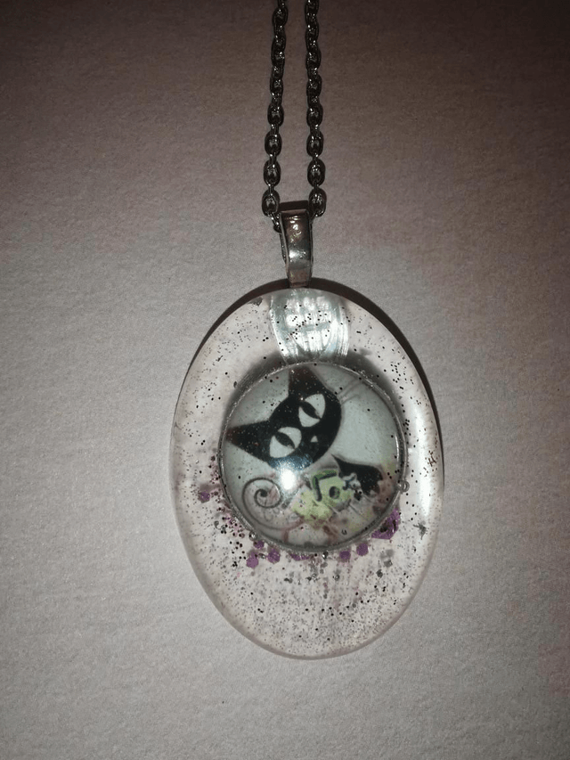 Pendentif chat