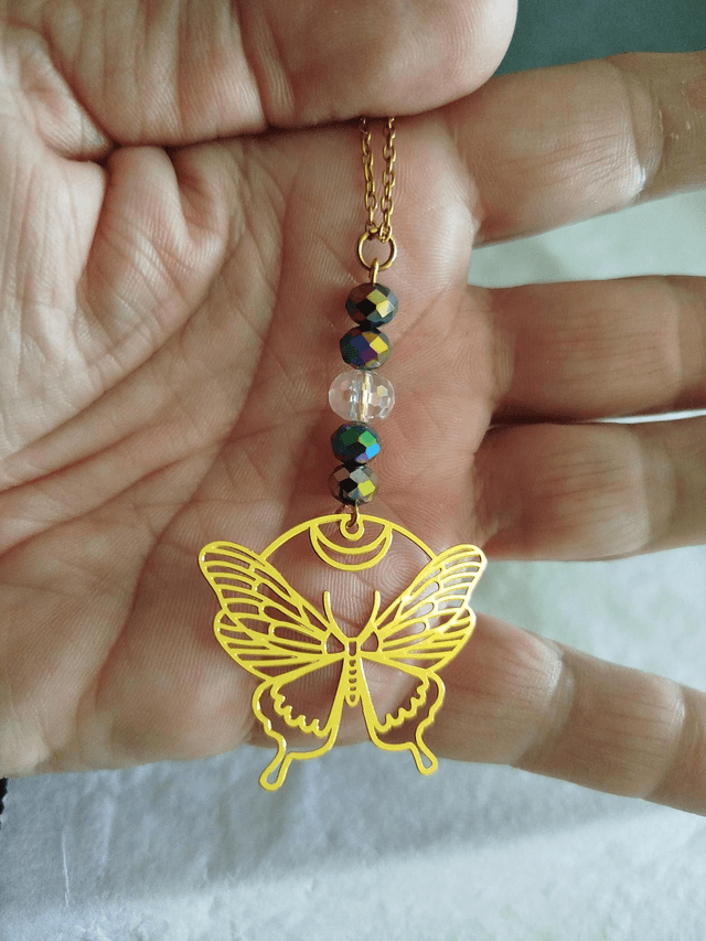 Papillon Doré et Perles 