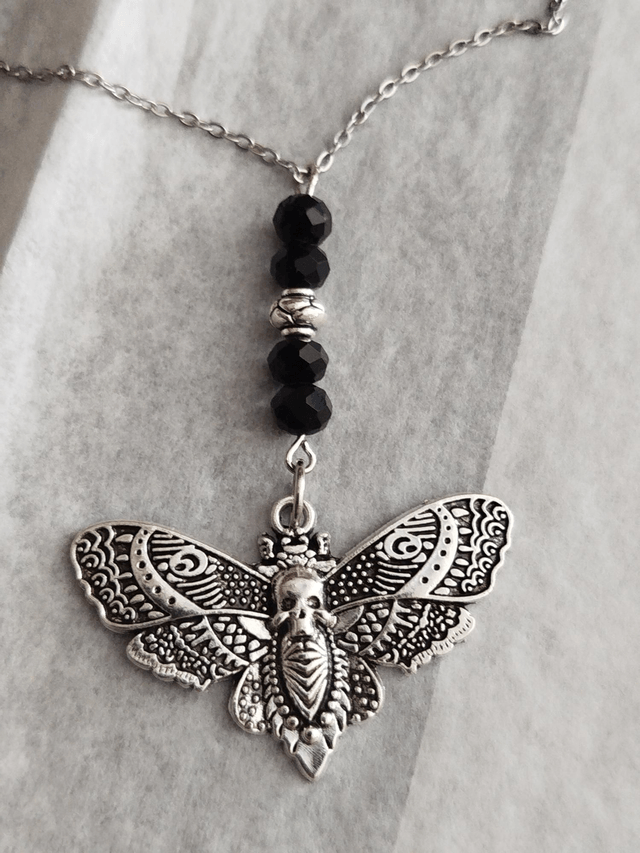 Papillon tête de mort 
