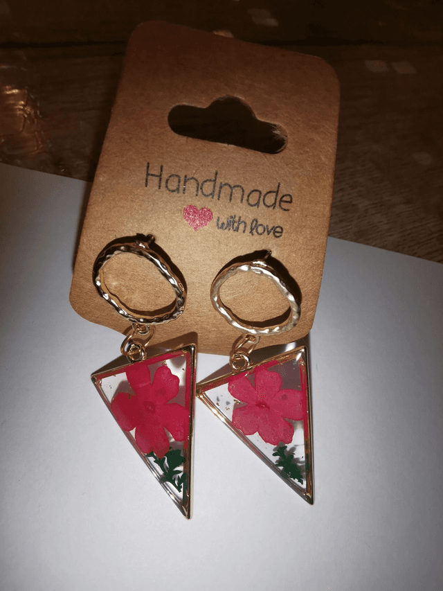 Boucles d&#039;oreilles fleurs séchées 